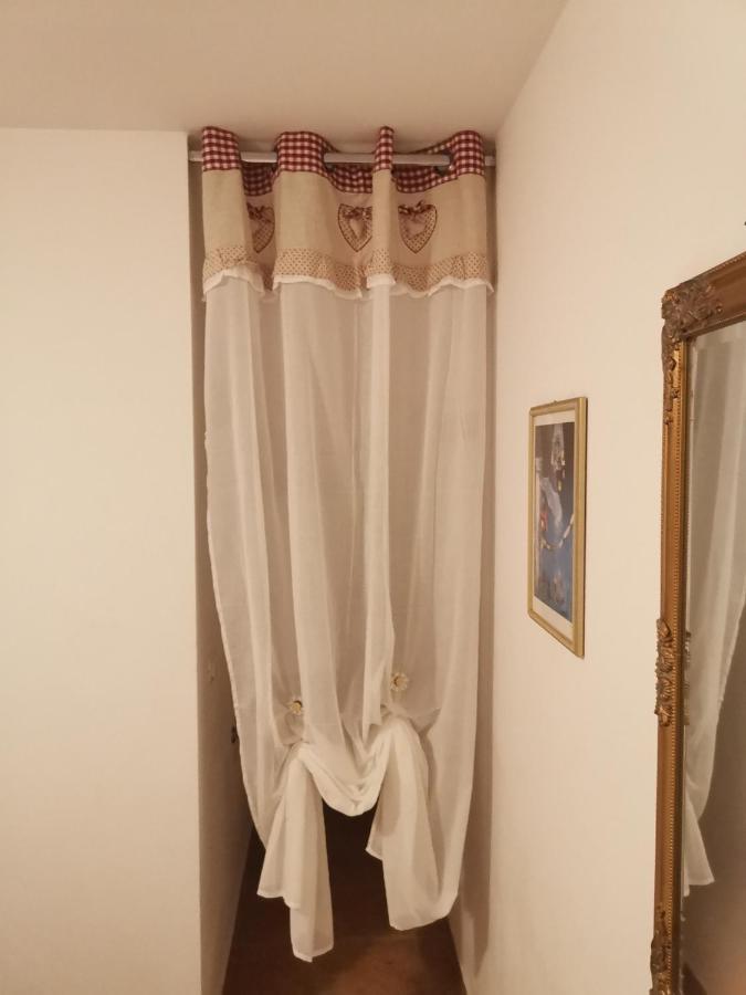 Apartment Giulio - 10Mt To The Beach Ровин Екстериор снимка